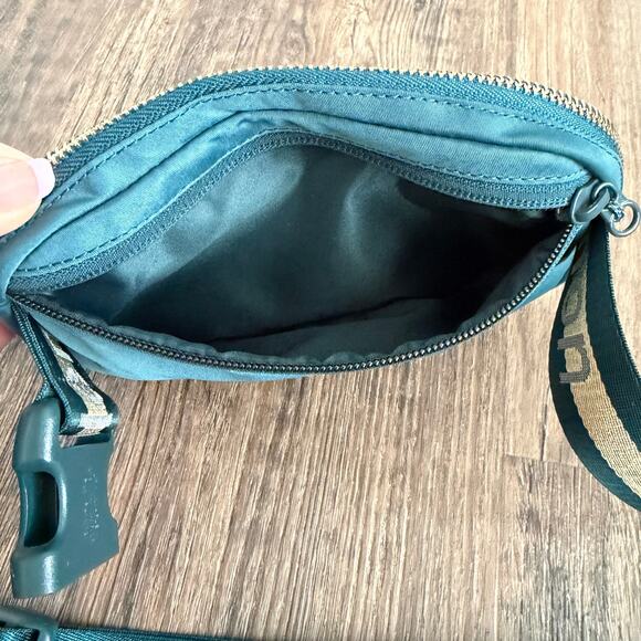 lululemon everywhere belt bag 1l wordmark Crossbody Lululemon Everywhere Wordmark Crossbody Belt